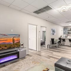 Stylish & Prestigious! 2 Bed/2 Bath-On The Avenue - Suite 201