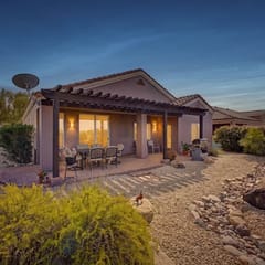 Southwest 3 bed 2 bath Home w/Patio/BBQ/Pool/Spa