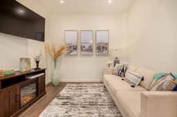 *New* Luxe Apartment 1 Bed Office - Fountain Hills 106
