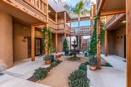 *New* Luxe Apartment 1 Bed/1 Bath - Fountain Hills 202