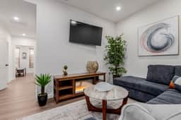 *New* Luxe Apartment 2 Bed/1 Bath - Fountain Hills 103