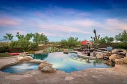 Desert Calm Scottsdale 4-Bedroom w/ Pool & Spa