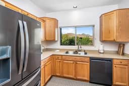 Luxury 3 Bedroom + Office/Den Condo Fountain Hills