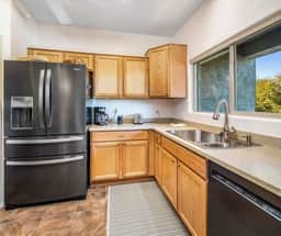 Luxury 3 Bedroom + Office/Den Condo Fountain Hills