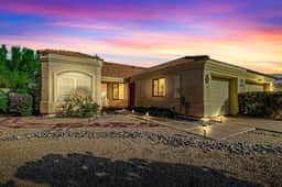 Remodeled 2 Bedroom + Sunroom/Office Fountain Hills