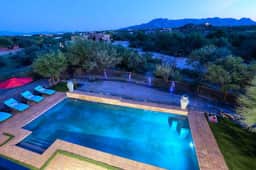 Scottsdale Luxury - 4 Bedroom Home w/Pool, Rooftop Deck, Office, Game Room