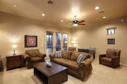 Scottsdale/Gated/2 Bedrm/Hot Tub