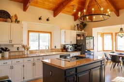 Southwestern Desert Escape/Pool/Hot Tub/Sleeps 12 - Image 3
