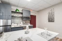 Stylish & Prestigious! 2 Bed/2 Bath-On The Avenue - Suite 201