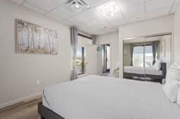 Stylish & Prestigious! 2 Bed/2 Bath-On The Avenue - Suite 200