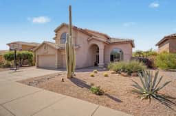 Poolside Desert Retreat in Scottsdale - Sleeps 10