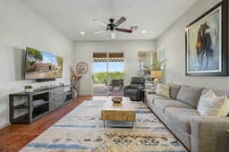 Southwest 3 bed 2 bath Home w/Patio/BBQ/Pool/Spa - Image 2