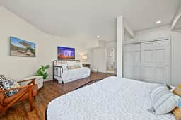 Southwestern Desert Escape/Pool/Hot Tub/Sleeps 12 - Image 2