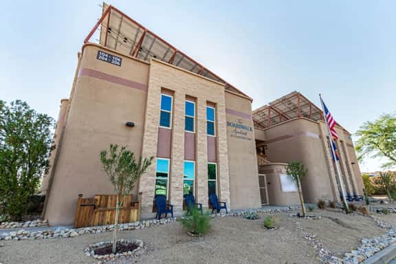 *New* Luxe Apartment 1 Bed Office - Fountain Hills 106
