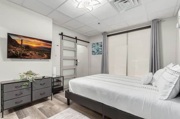 2 Bd 2 Ba + Office ADA Compliant Luxury Condo - Suite 100