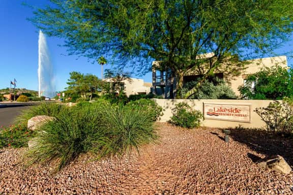 Fountain Park Condo/Sleeps 4/Steps to the Fountain
