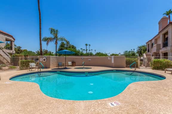 Racquet Club at Scottsdale Ranch 2 Bed/2 Bath Condo w/Pools, Hot Tubs, Tennis, Pickleball & Fitness Room