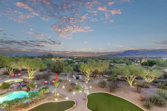 Scottsdale Desert Paradise - Pool+Spa+Pickleball+Golf Simulator