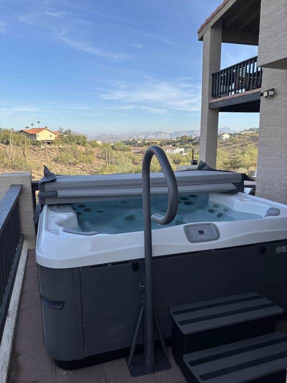 Southwestern Desert Escape/Heated Pool/Sleeps 12