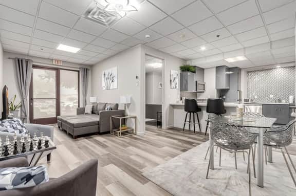 Stylish & Prestigious! 2 Bed/2 Bath-On The Avenue - Suite 101