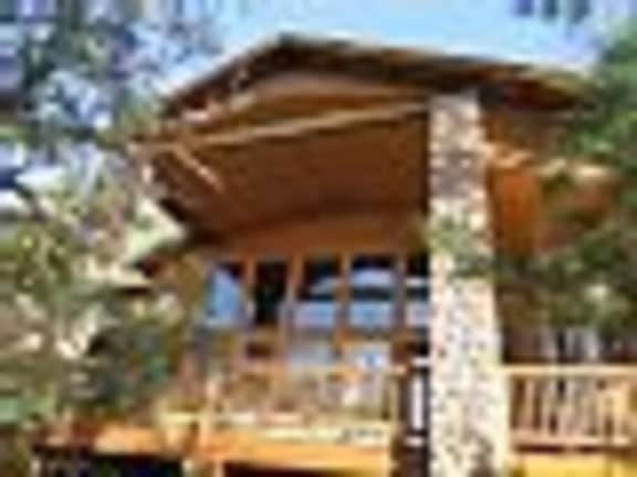 Torreon Family Cabin, Large Decks & Open Floorplan