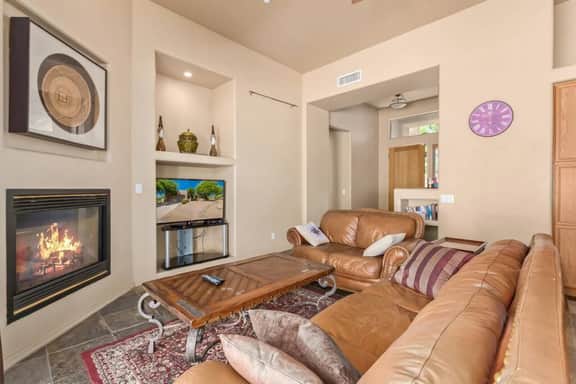 Troon/Gated/Pool/Firepit/Sleep 6