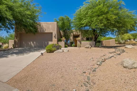 Troon/Gated/Pool/Firepit/Sleep 6