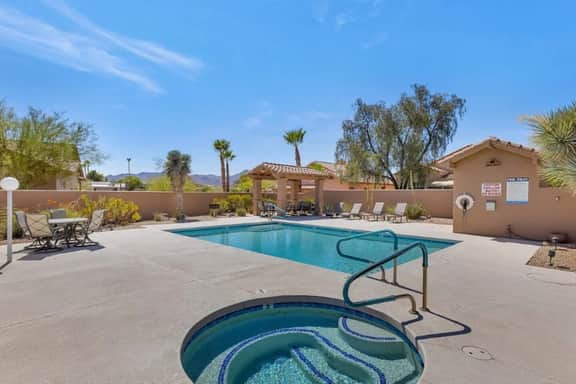 Southwest 3 bed 2 bath Home w/Patio/BBQ/Pool/Spa - Image 5
