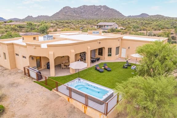 Granite Mountain Escape Scottsdale w/Theater Room & Swim Spa