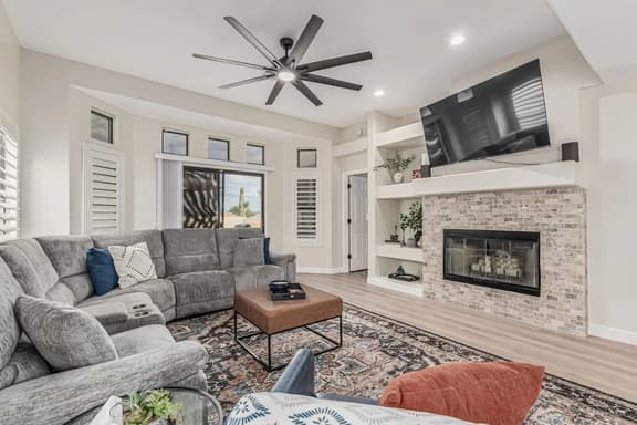 Remodeled 2 Bedroom + Sunroom/Office Fountain Hills